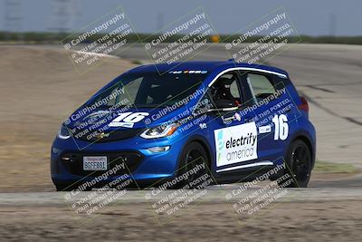 media/Sep-28-2025-24 Hours of Lemons (Sun) [[5dfe0e5f6e]]/12pm (Outside Grapevine)/